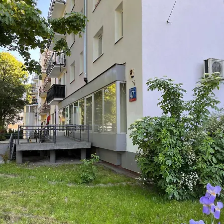 Labo Niepodleglosci Apartment *