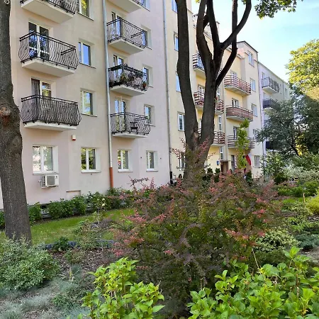 Labo Niepodleglosci Apartment Warsaw