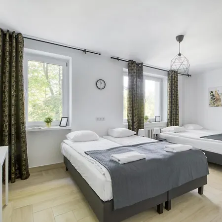 Labo Niepodleglosci * ワルシャワ